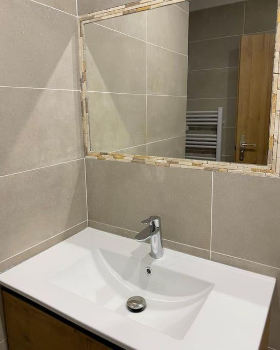 Bel Appartement Cv Bourges Exterior photo